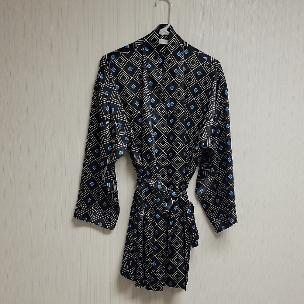 Victoria's Secret, Women's Black and Blue Geometric Robe, One Size